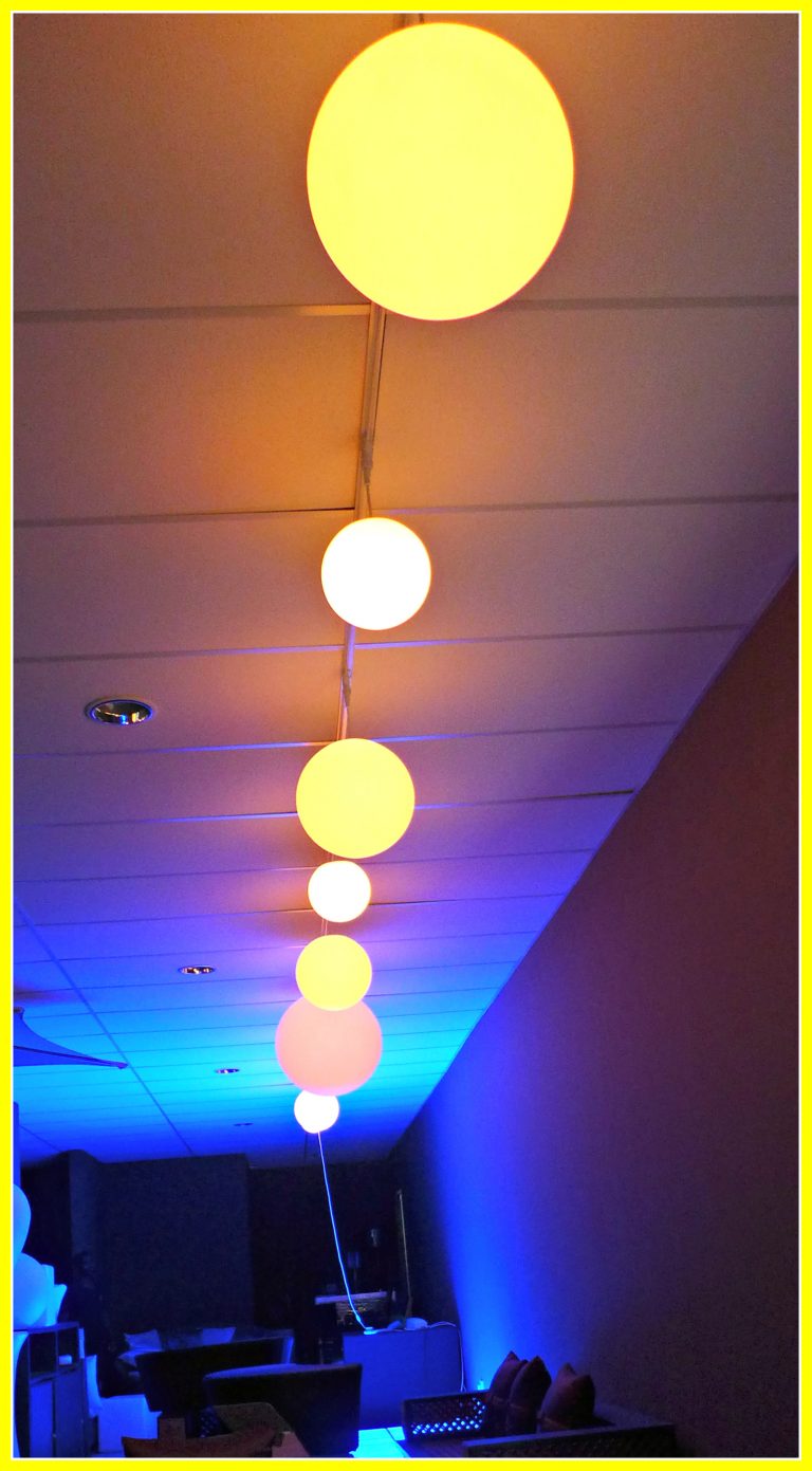 LBC-05: LED CORNER Circular Bar Counter – CLP Production Pte Ltd